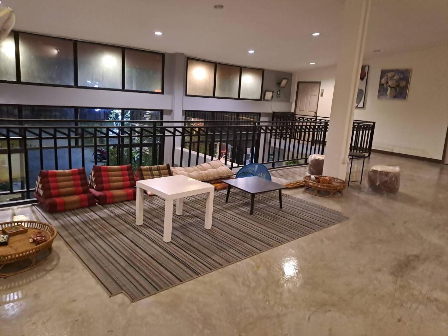 WAKE UP @Lanta Hotel : Cafe Ko Lanta Esterno foto