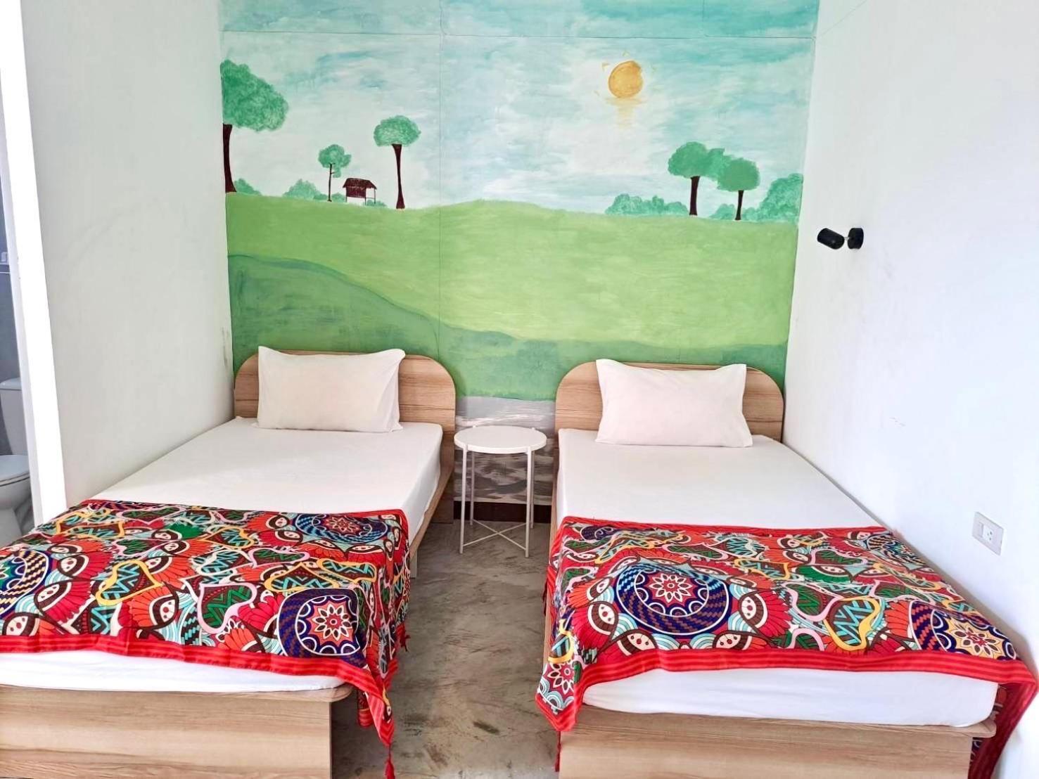WAKE UP @Lanta Hotel : Cafe Ko Lanta Esterno foto
